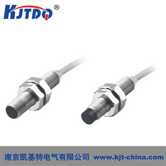 �ӽ��_�P����Ƽ��lչ��־