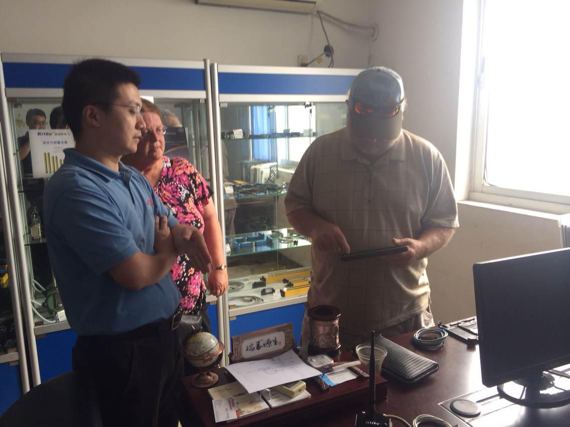 �Ͼ��P����늚����޹�˾